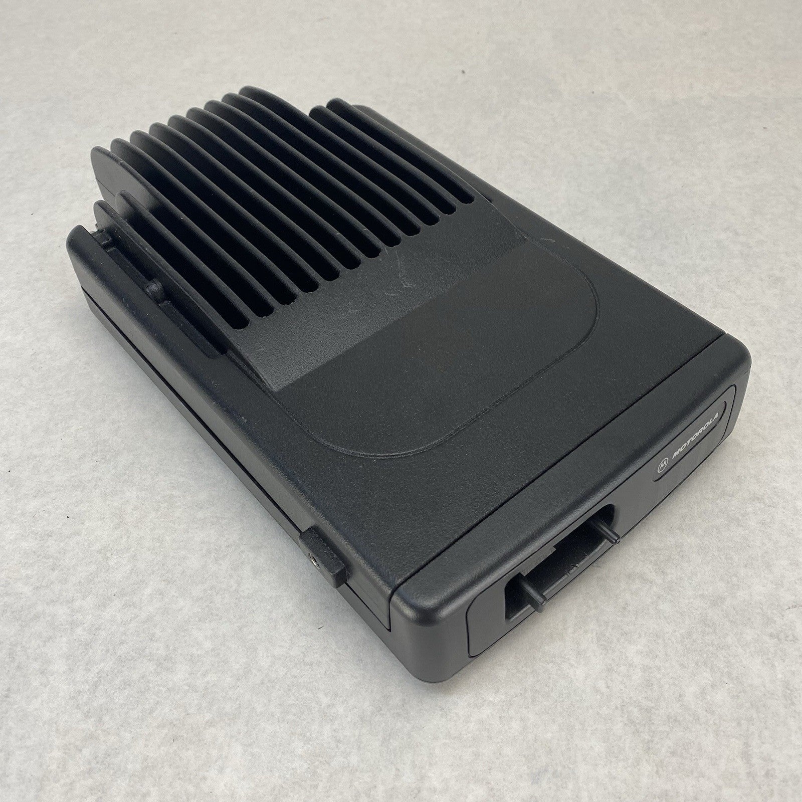 Motorola M01HX+427W M01KLM9PW6AN Radio Base Unit Untested