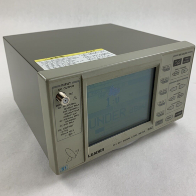 Leader 952 TV Satellite Signal Level Meter Powers On Screen Bleeding W/ Case