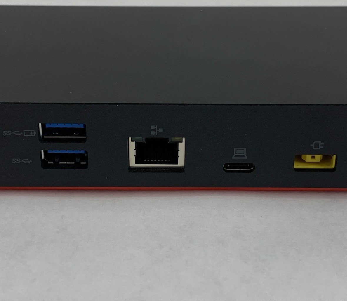Lenovo ThinkPad DUD9011D1 Hybrid USB-C With USB-A Dock6
