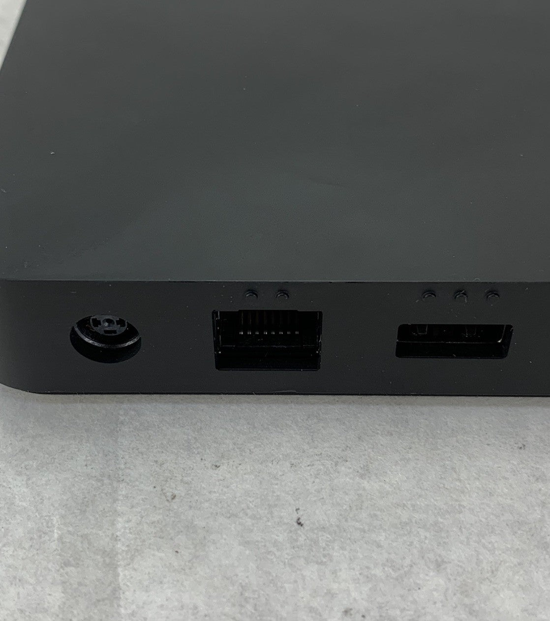 Microsoft 2049 USB-C Wired Thunderbolt 4 Surface Docking Station - No AC Adapter5