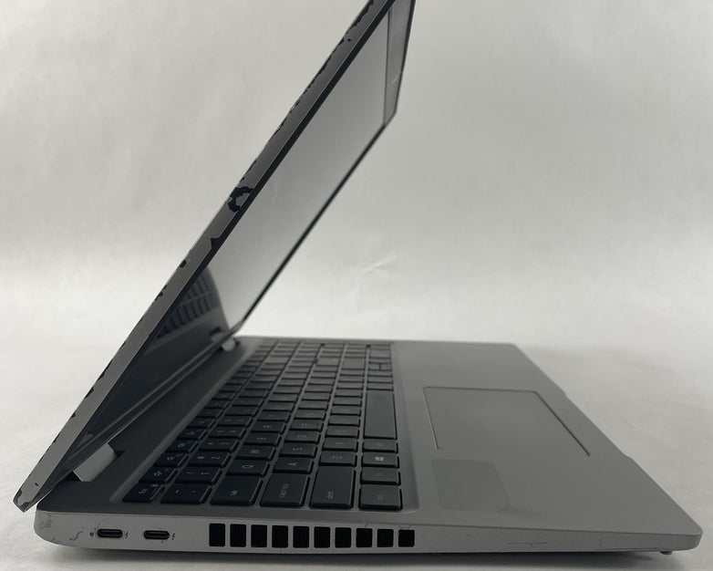 Dell Latitude 5520 15.6" i5-1135G7 2.40 GHz 16 GB RAM No SSD/OS/AC - Worn