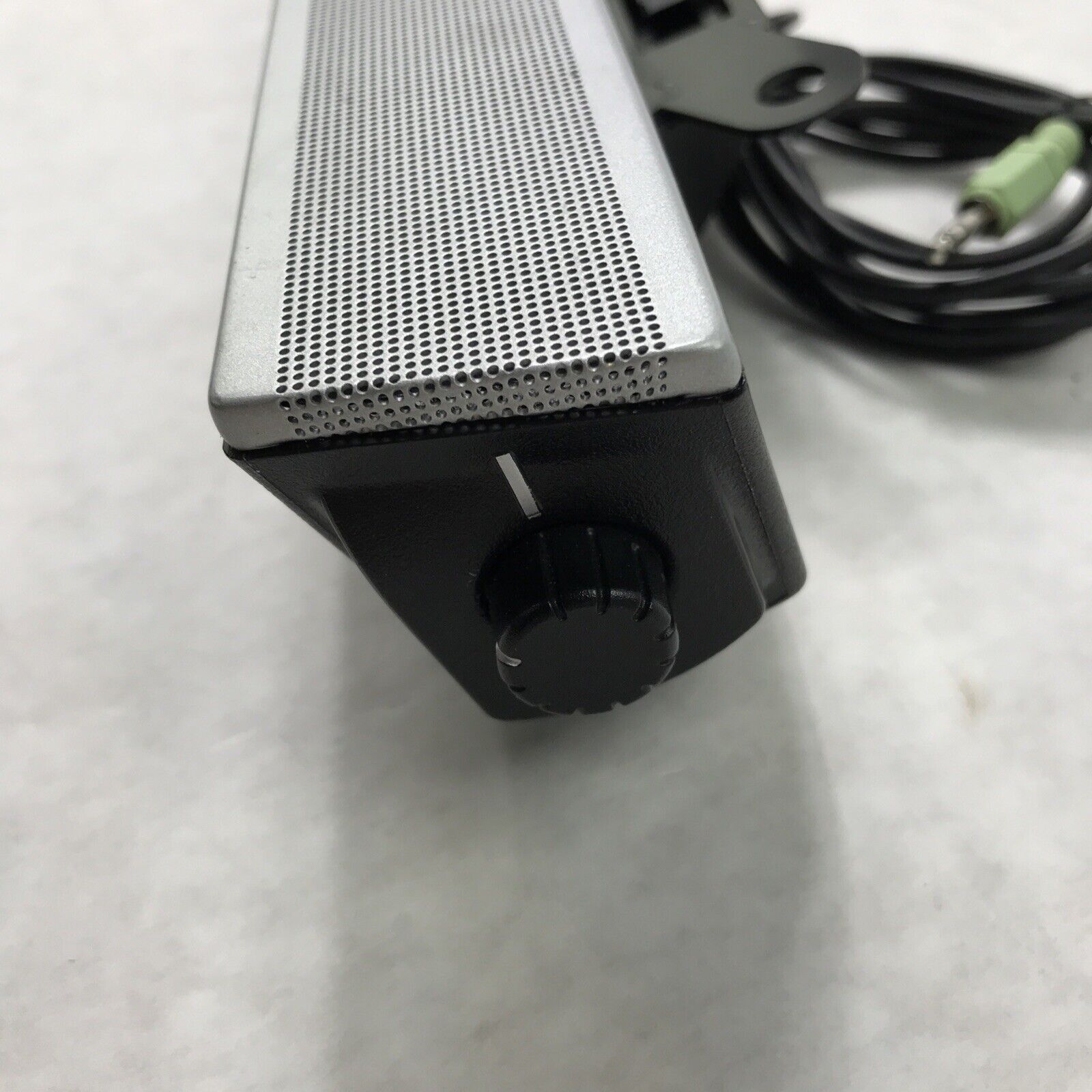 (Lot of 2) Dell UH837 Monitor Clip-On Speaker/Sound Bar Standard Audio Jack