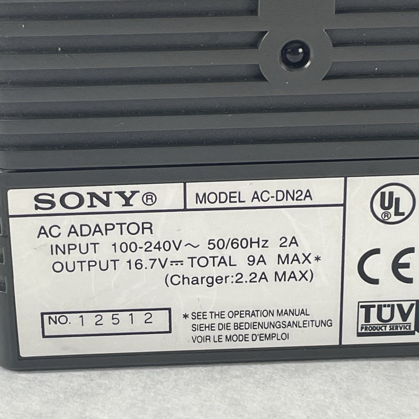Sony AC-DN2A Ac Adapter Tested2
