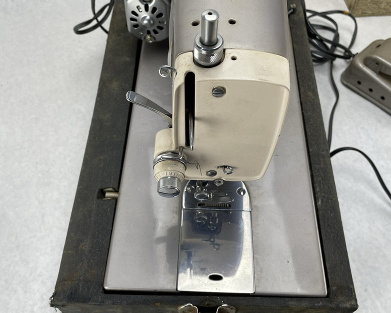 Vintage Sears Kenmore Sewing Machine 148.295 Tested