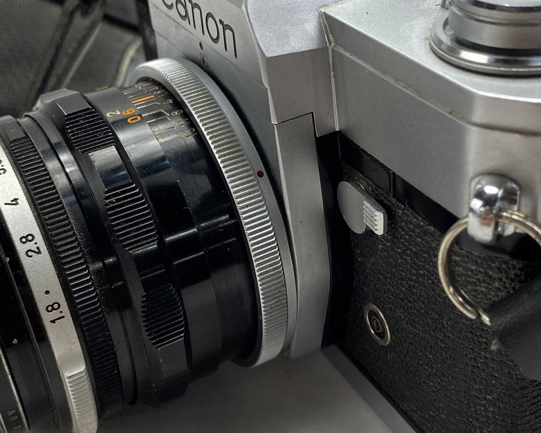Canon FT QL 35mm Film Camera With FL 50mm 1:1.8 Lens - For Parts or Repair