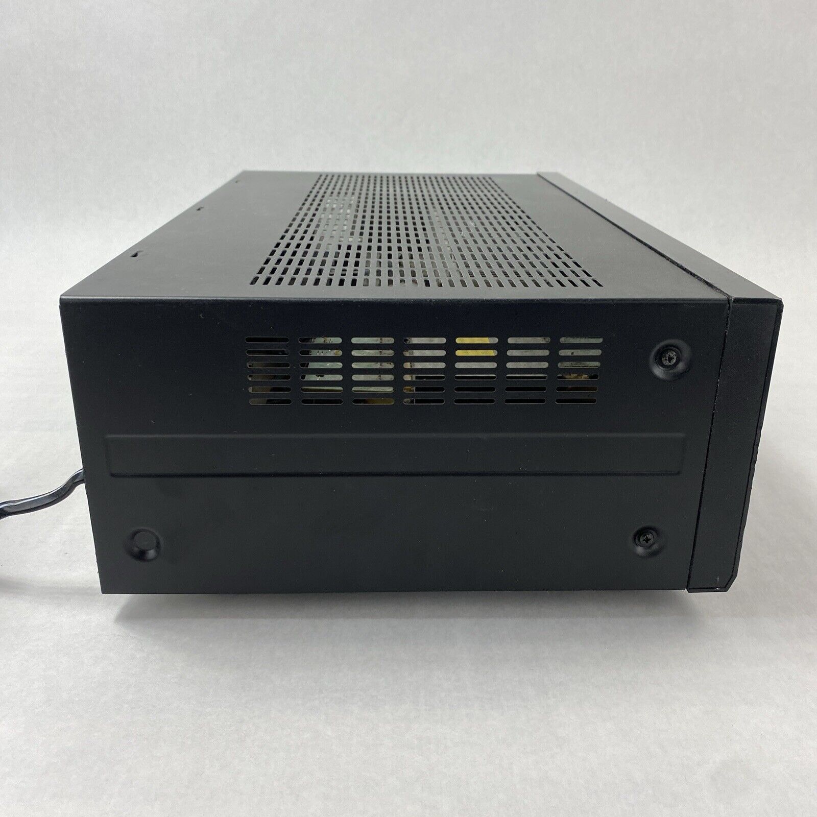 Kenwood VR-615 AV Surround Receiver