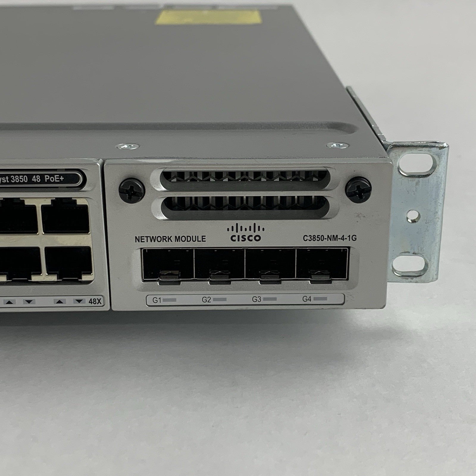 Cisco WS-C3850-48PW-S V07 PoE+ 48-Port Network Switch Tested w/ C3850-NM-4-1G4