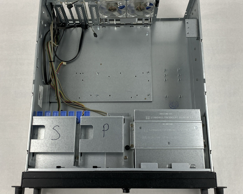 RM42200 4U Advanced Industrial Server Chassis