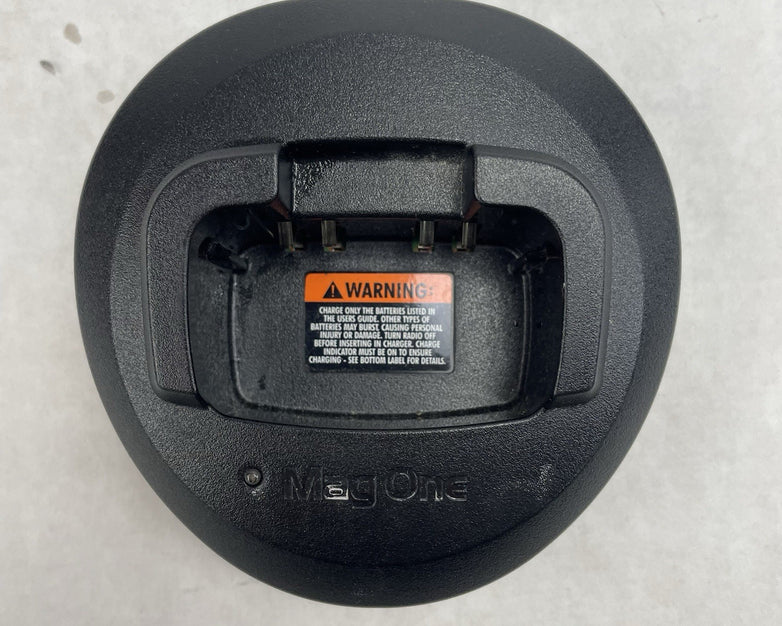 Motorola PMLN5041A Mag One Charger