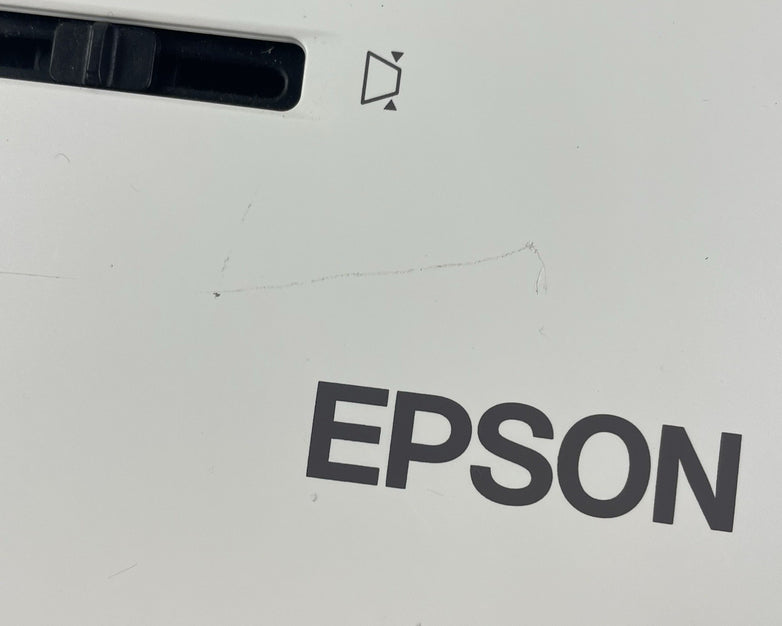 Epson H687A White Portable 100-240V 3LCD LCD (456 Lamp Hours)