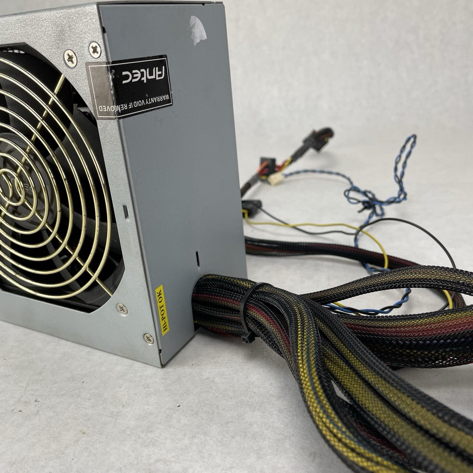 Antec TruePower Trio TP3-550 550W Power Supply Untested