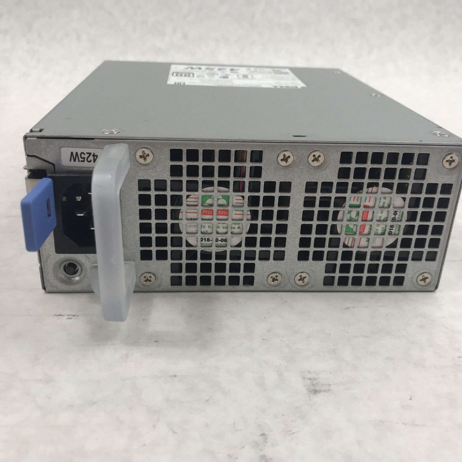 Dell Y097X 425W 60Hz 35.4A 240V Switching Power Supply