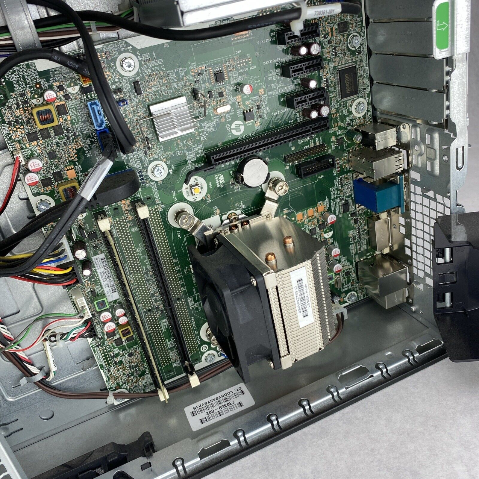HP Prodesk 400 G1 SFF Intel Quad Core i5-4590 3.30GHz 1x8GB RAM No HDD No OS