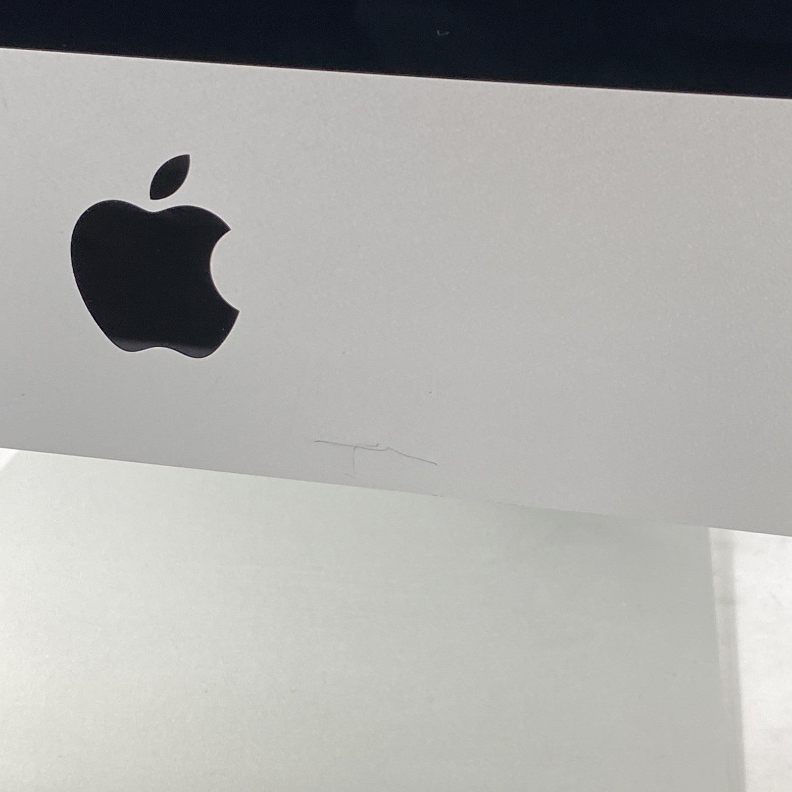 Apple A1418 iMac 21.5" 2015 1.6 GHz Core i5 8 GB RAM 1TB HDD macOS 12.7.6