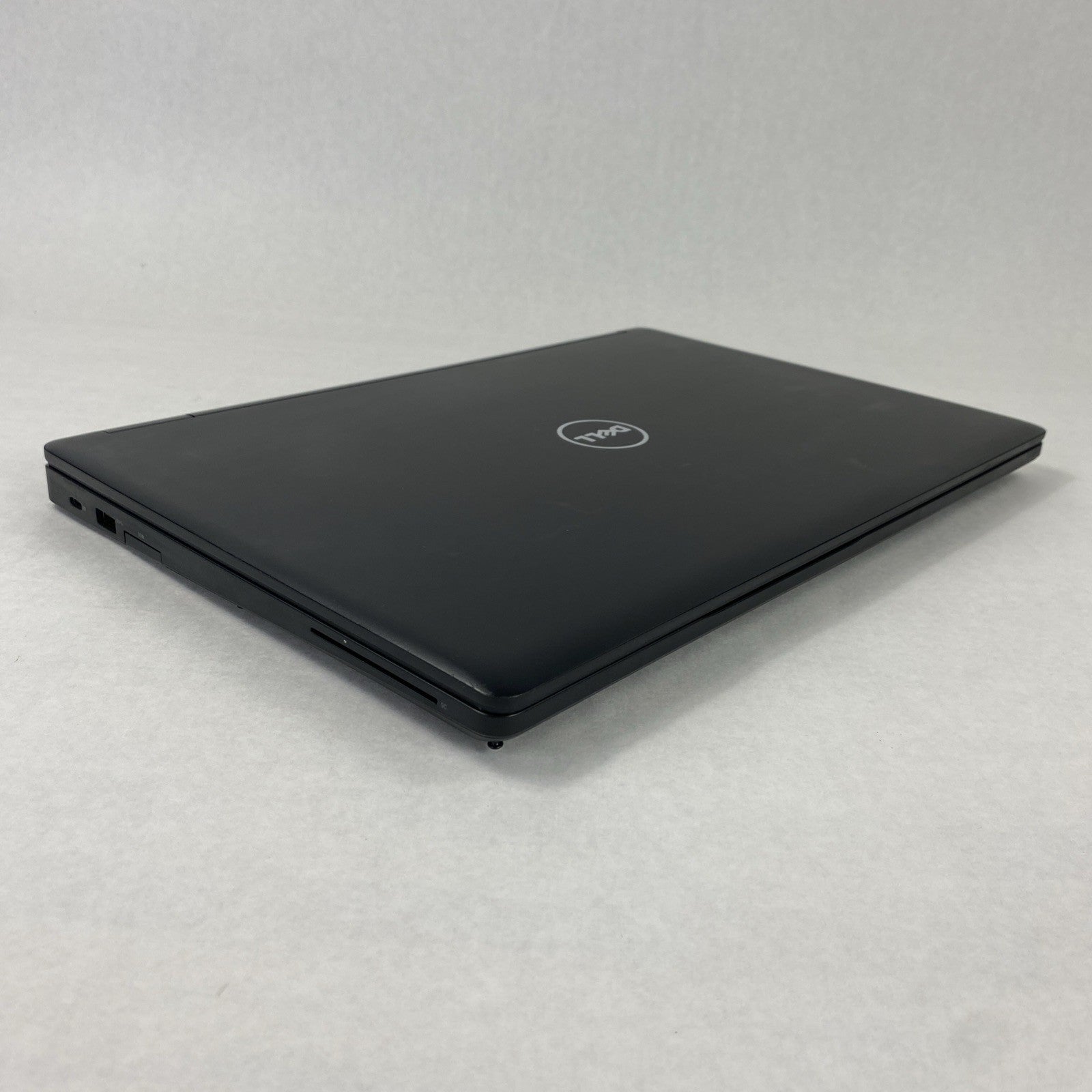 Dell Latitude 5580 Intel Core i5-7300U 2.60 GHz 8 GB RAM 15.6" No HDD No OS
