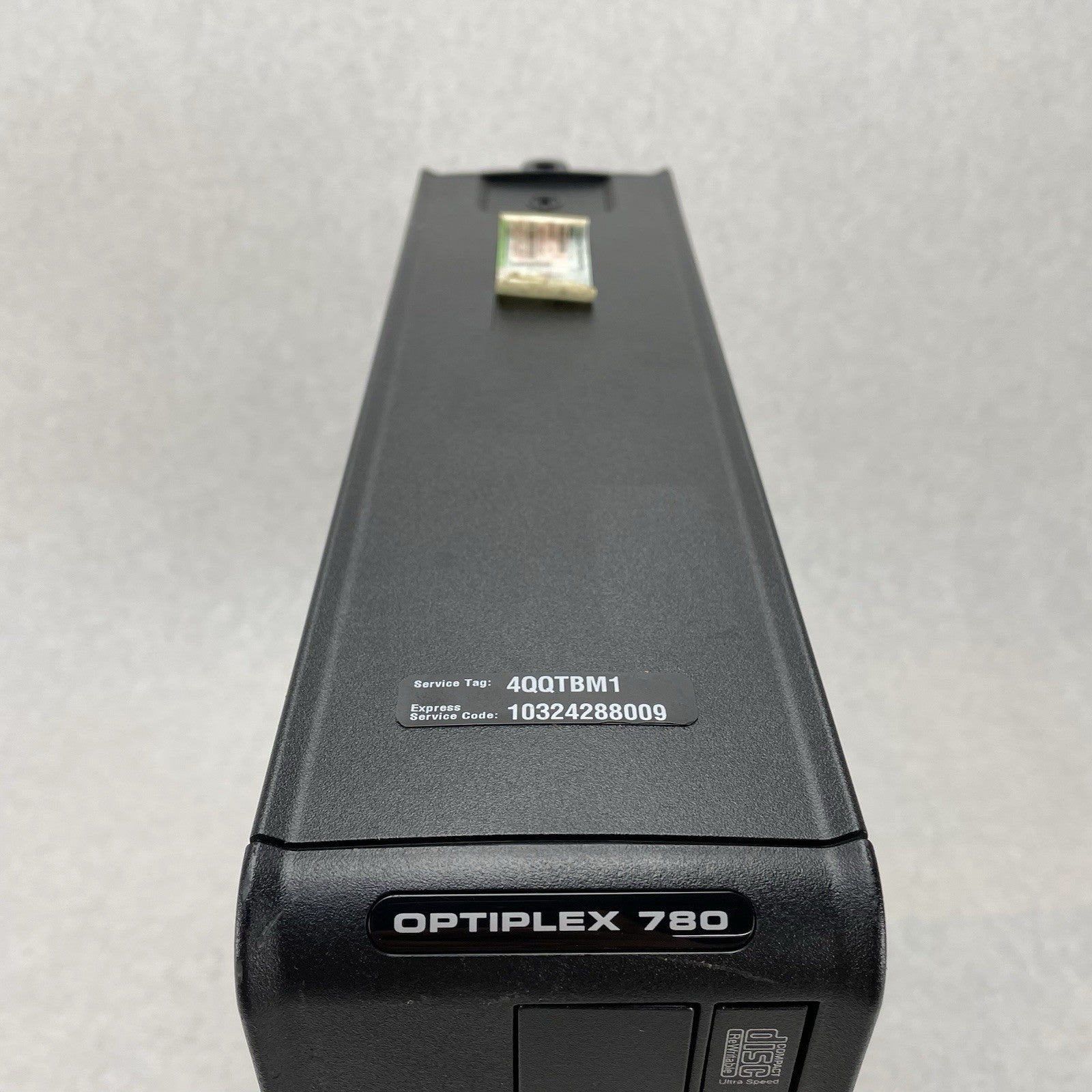 Dell Optiplex 780 SFF Core 2 Duo E8400 3.00 GHz 4 GB RAM No HDD/OS2