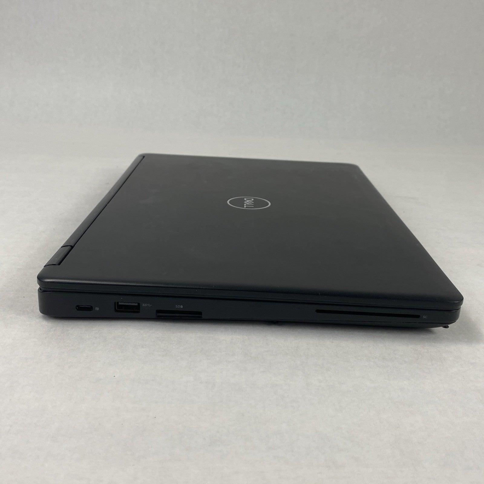 Dell Latitude 5490 Core i3-8130U 2.20 GHz 8 GB RAM 14" No Battery No HDD No OS