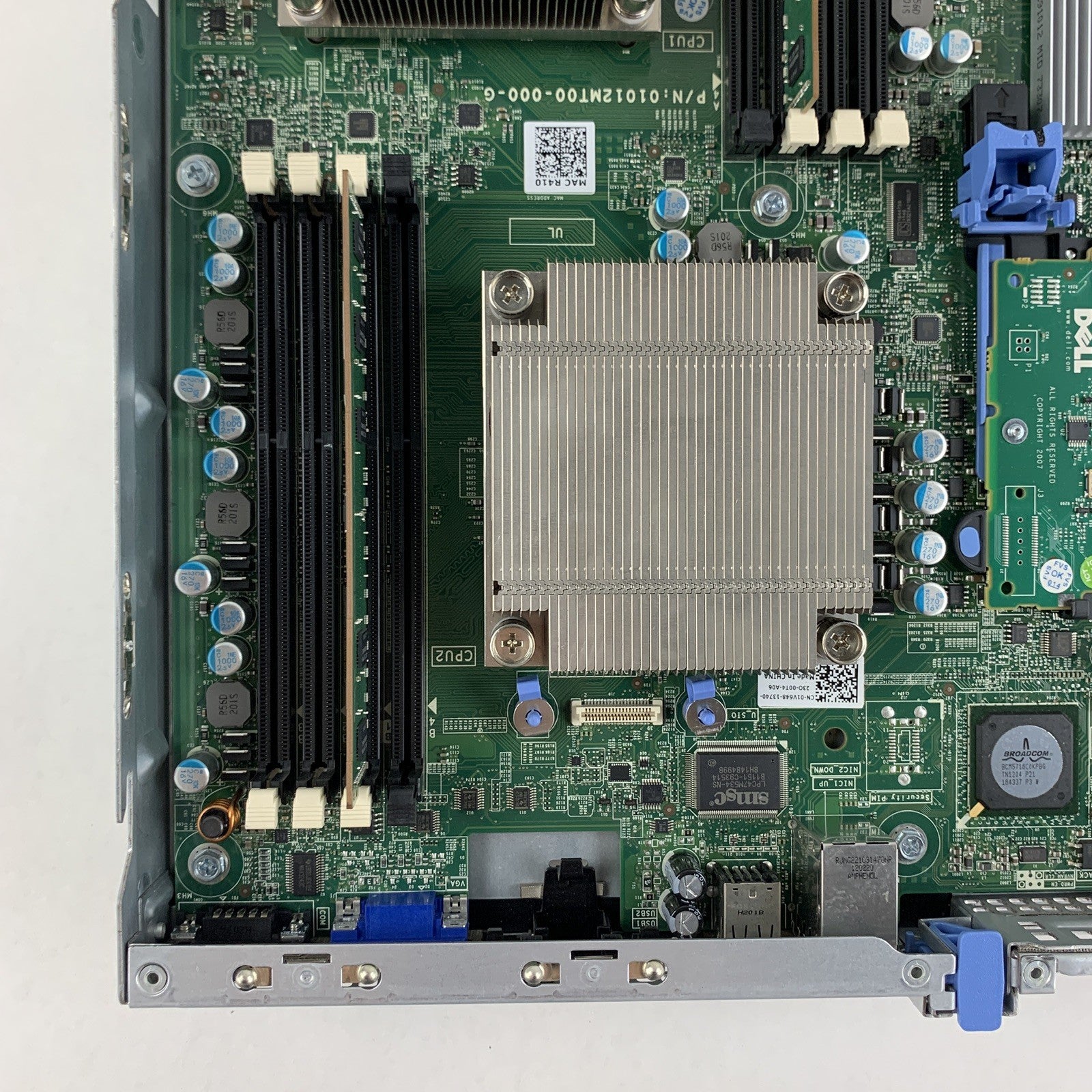 Dell PowerEdge R410 Server 2x Xeon E5606 2.13GHz 4 GB RAM Perc S300 NO HDD NO OS