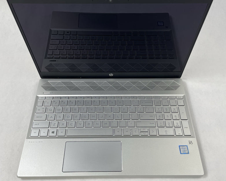 HP Pavilion 15-cs2082cl 15.6" i7-8565U 1.80 GHz 8 GB RAM No SSD/OS/AC
