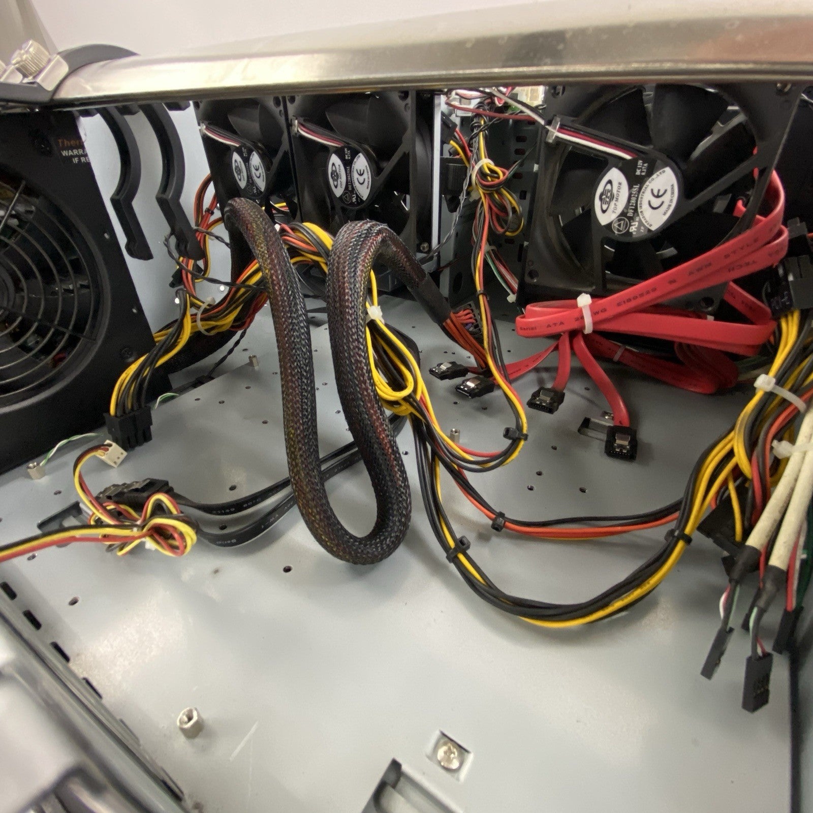 iStarUSA D-400SE-RD 4U Compact Computer Rackmount Chassis Thermaltake 500W PSU13