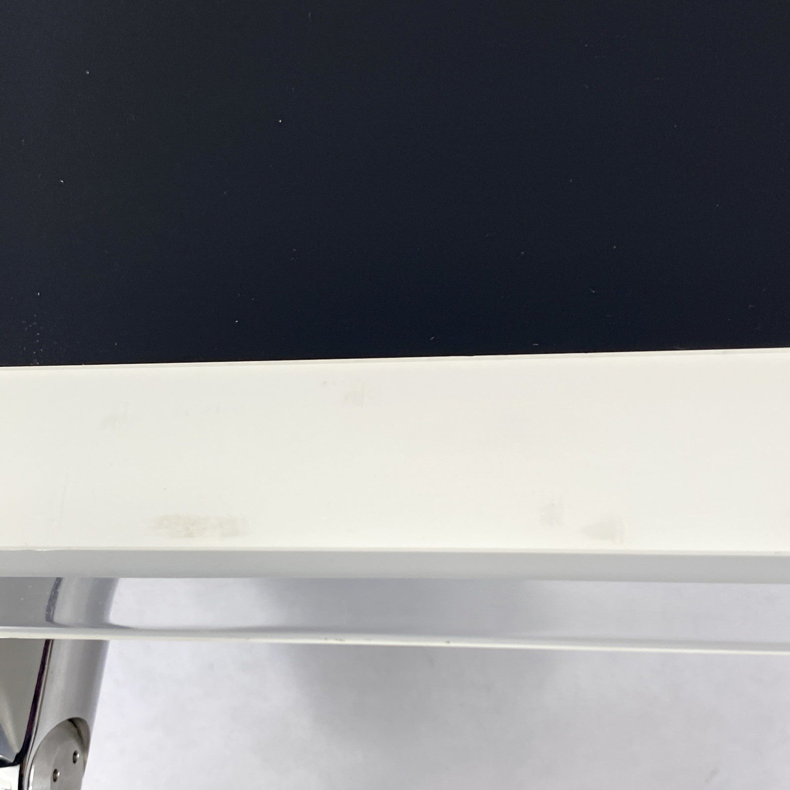 Apple M6498 iMac G4 17" 2003 PowerPC 7445 G4 1.00 GHz 256MB RAM No HDD No OS