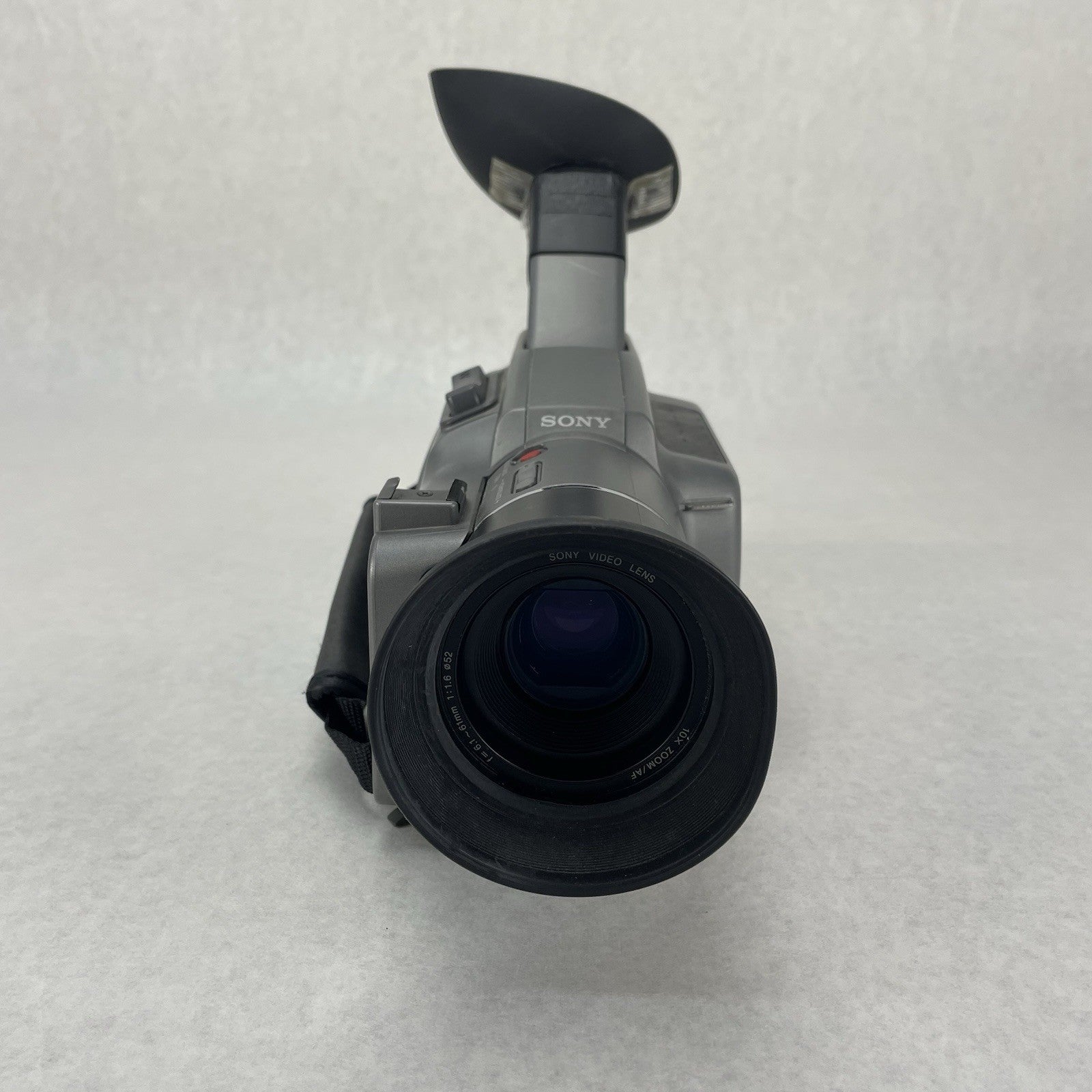 Sony DCR-VX700 MiniDV Digital Handycam Camcorder Untested For Parts1