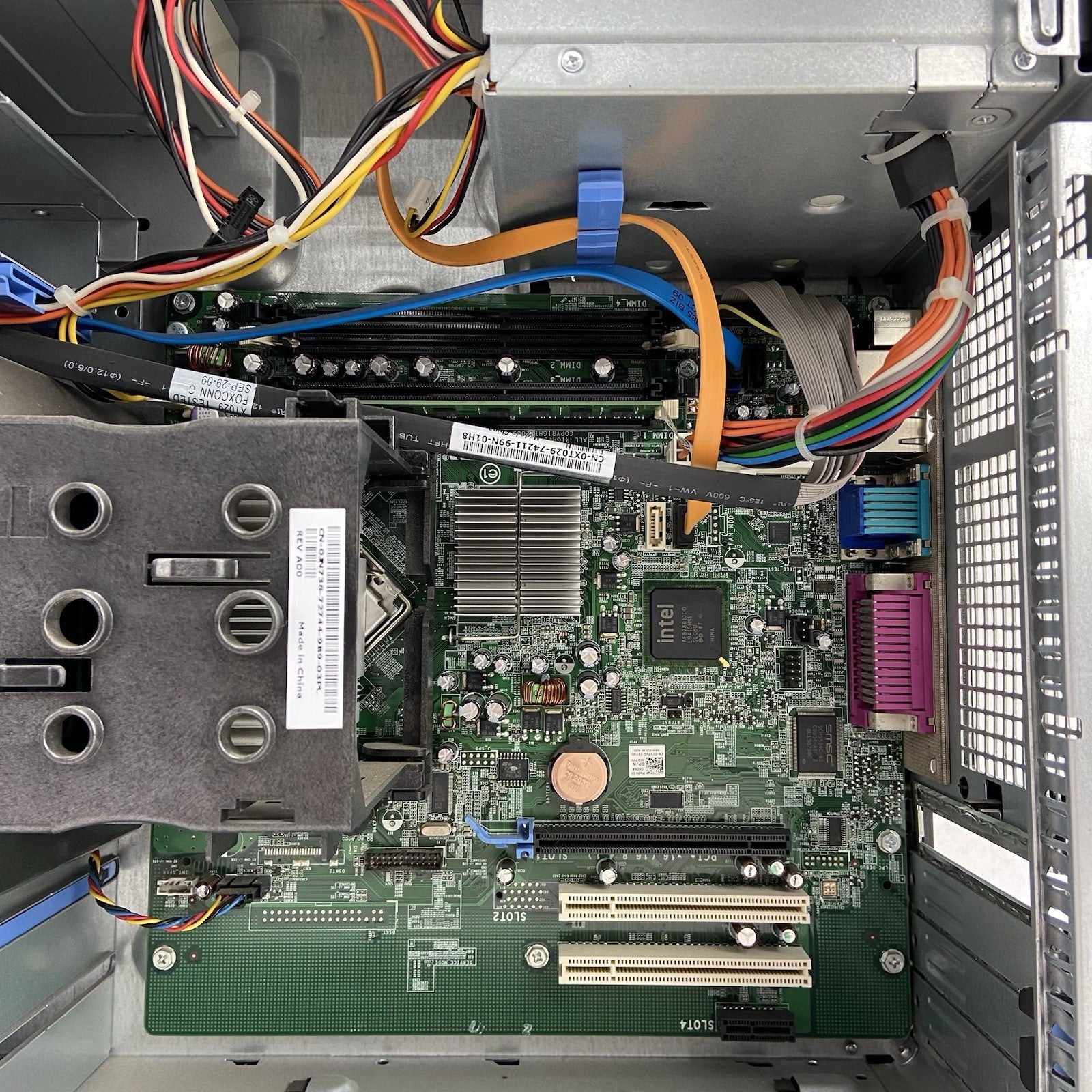 Dell Optiplex 780 MT Intel Core 2 Duo E8400 3GHz 2GB RAM No HDD No OS11
