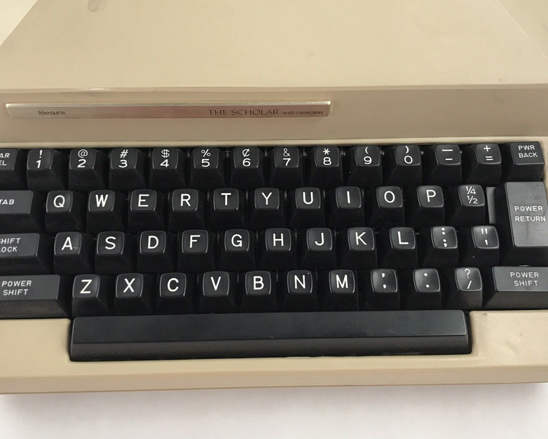 Sears Roebuck & Co Electric Typewriter Model 161 53772 Commuter