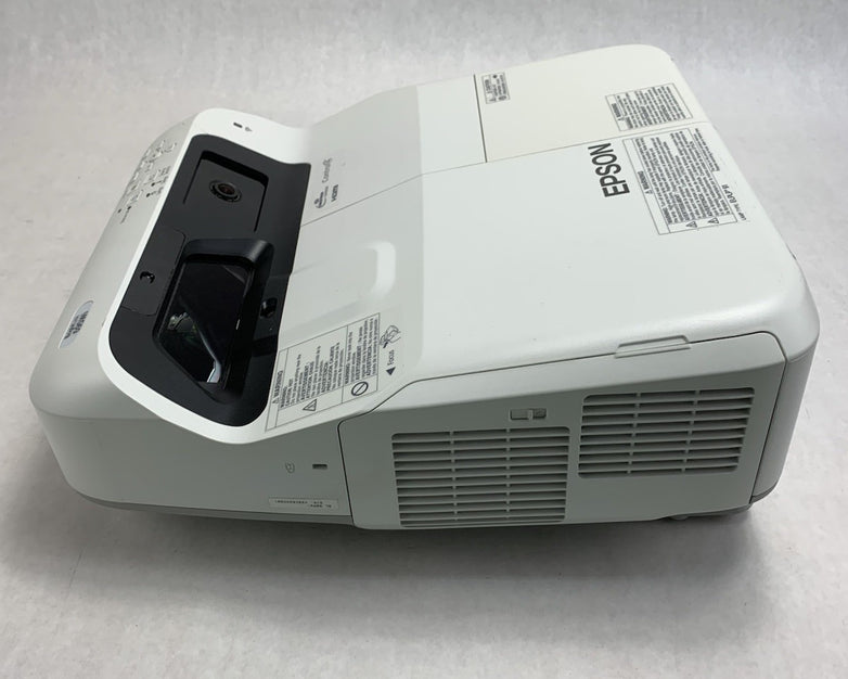 Epson PowerLite 695Wi H740A LCD Lamp Projector 825 Lamp Hours - No Remote