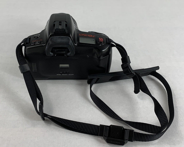 Minolta MAXXUM 330si RZ Camera w/ Quantaray MX AF 1:3.5-5.6 f=28-80mm Lens