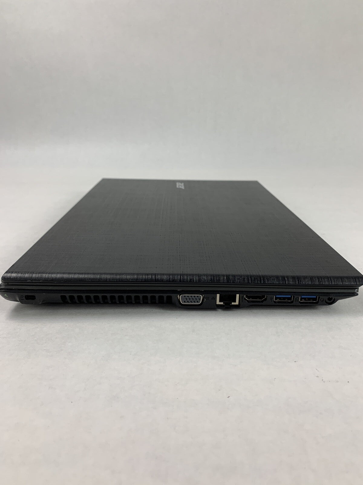 Acer Aspire E5-573 15.6"  i3-5005U 2 GHz 6 GB Ram No OS No HDD No Batt No AC