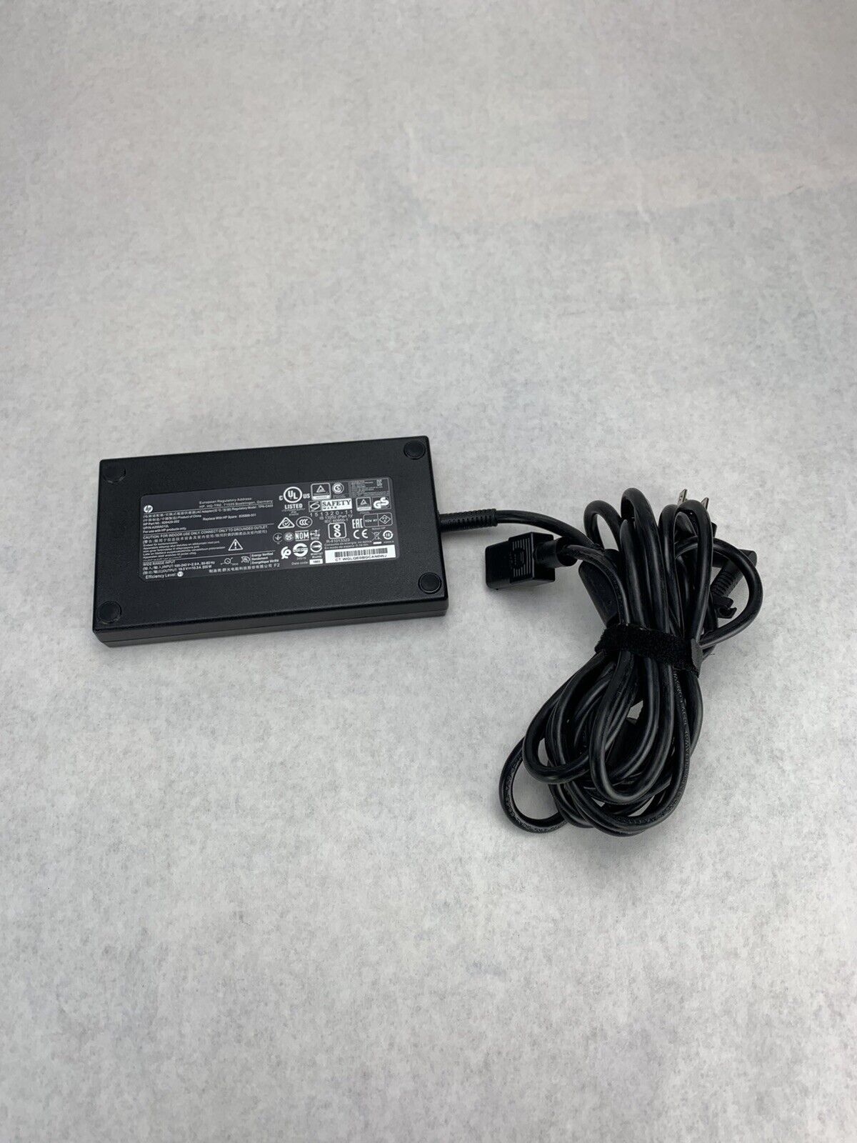 HP TPN-CA03 AC Adapter 200W 19.5V