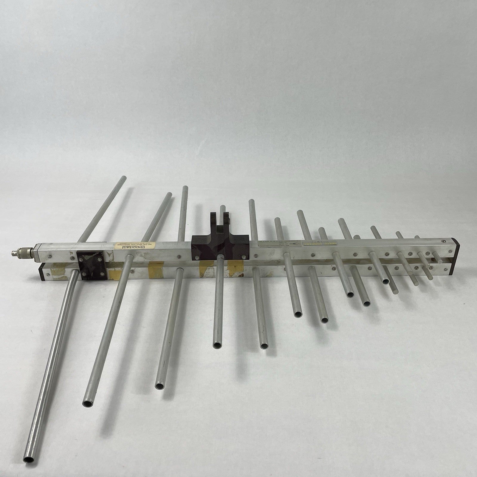 Emco Eaton 3146 Log Periodic Antenna 1605 200MHz-1GHz