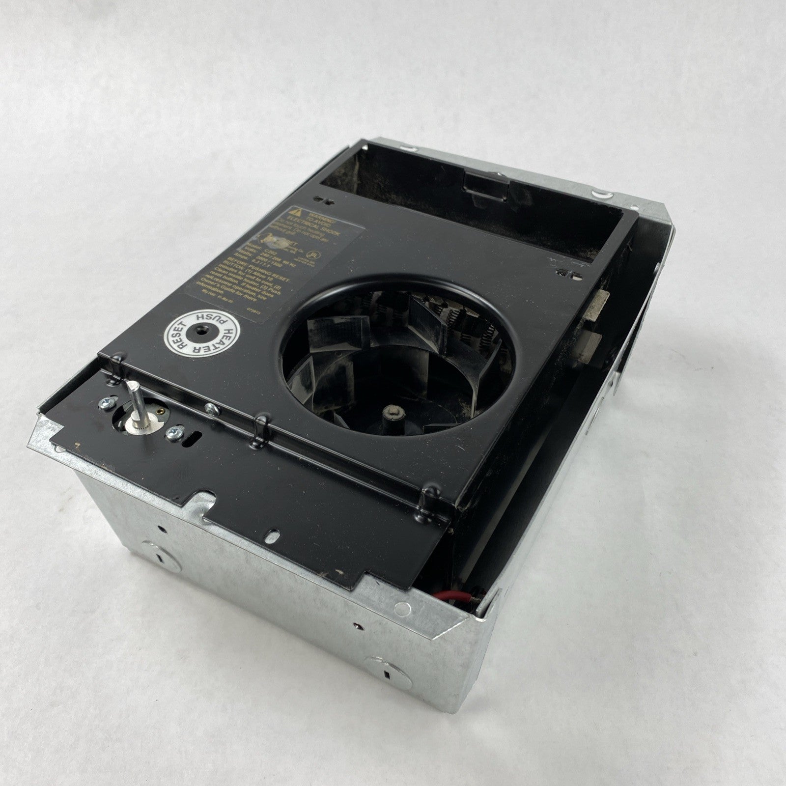 Cadet CSC152TW Wall Fan With Thermostat2