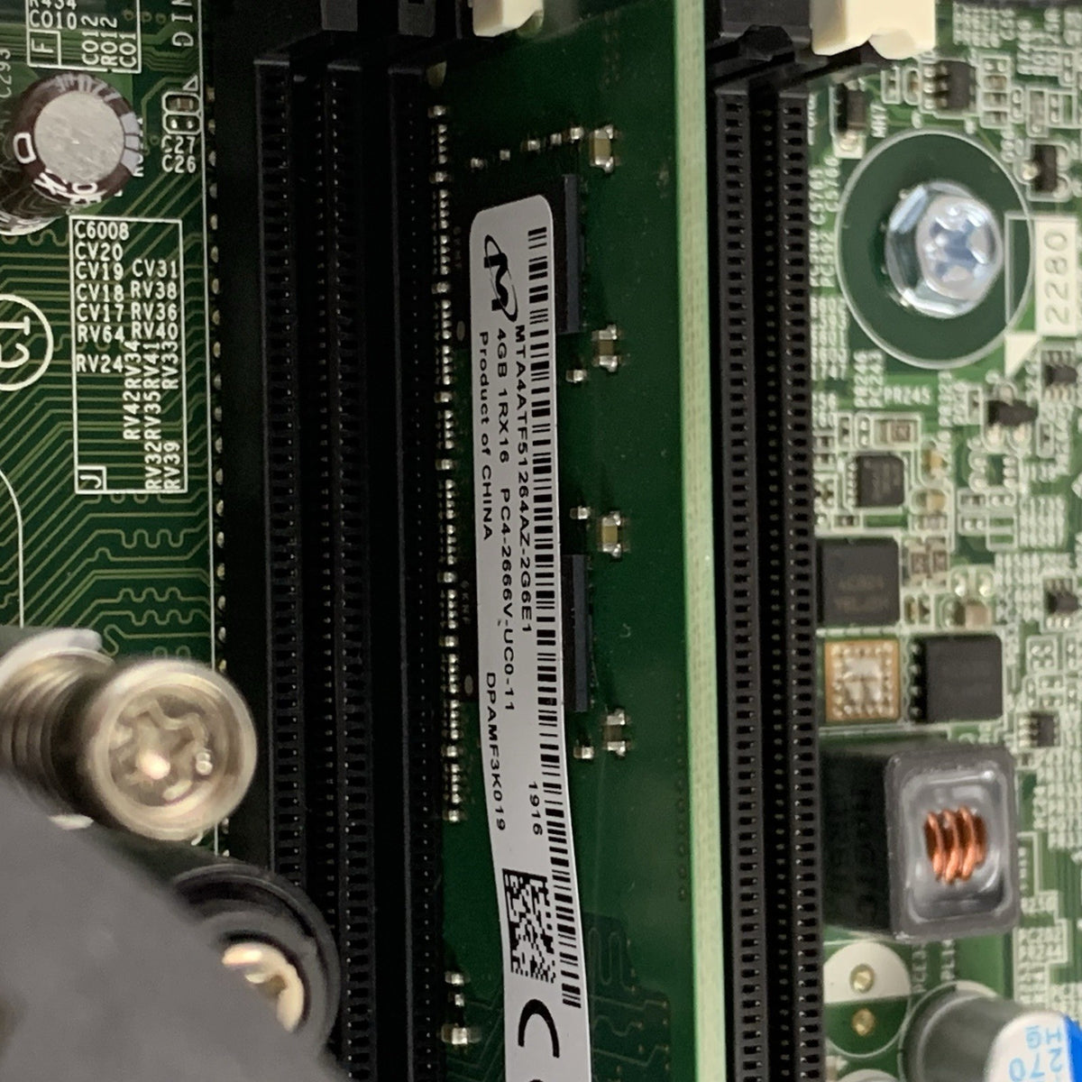 Dell OptiPlex 7070 SFF Core i5-9500 3.00 GHz 1x 4 GB Ram No OS No HDD16