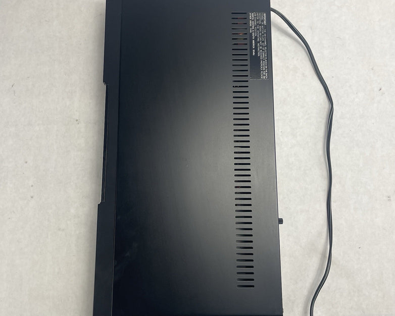 Sansui T-700 Quartz PLL Synthesizer AM/FM Stereo Tuner Power Tested