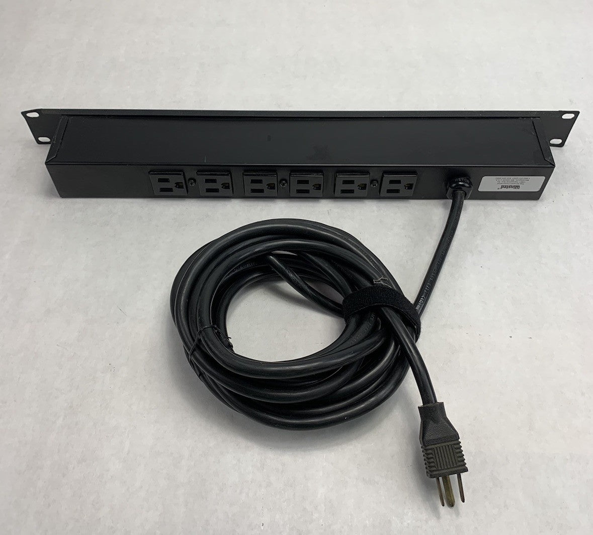 Winsted 98700 15A 120V Relocatable Power Tap Power Strip