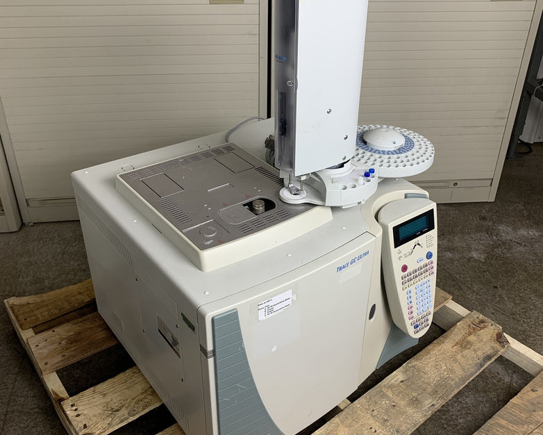 Thermo Scientific Trace GC Ultra w/ AI 3000 Auto Sampler Powers On