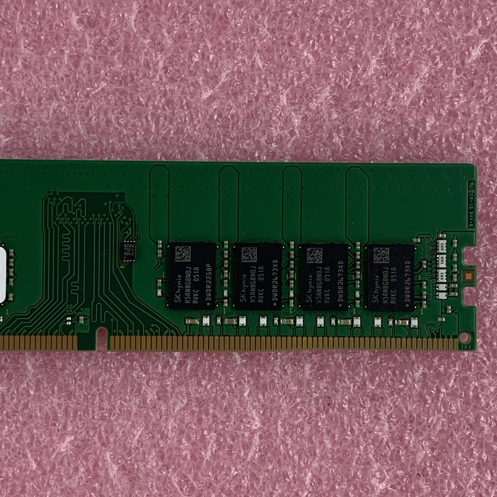 SK Hynix HMA82GU7DJR8N-VK 16 GB DDR4 ECC UDIMM Server Memory RAM3