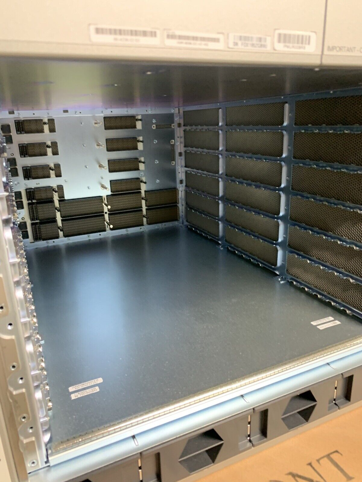 Cisco ASR9006-DC-V2 Router Blank Chassis Only Box Opened Missing Accessory Kit