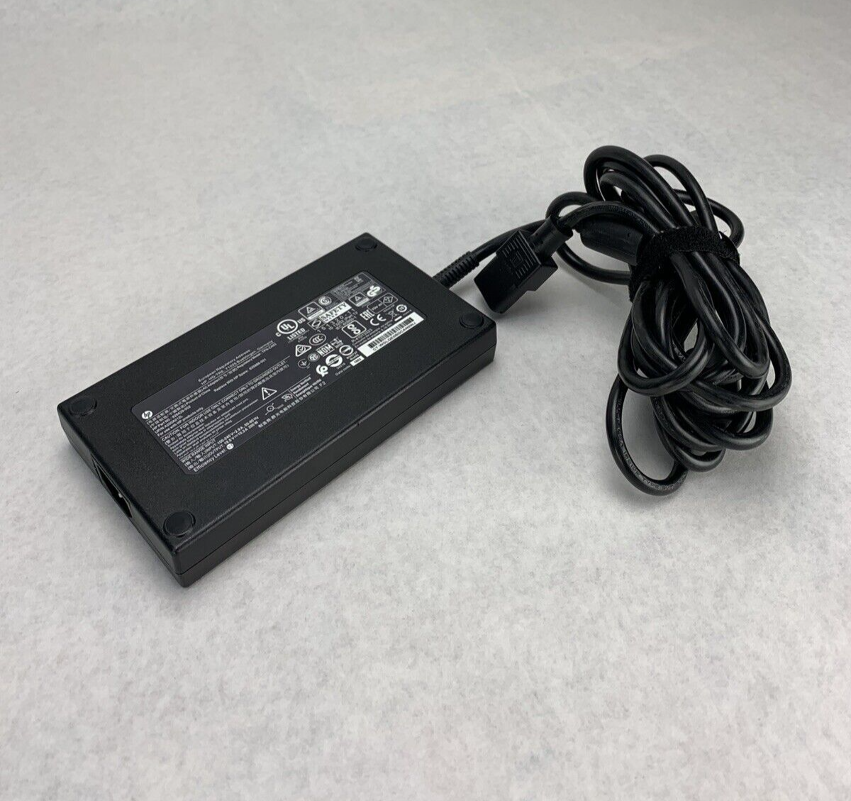 HP TPN-CA03 AC Adapter 200W 19.5V