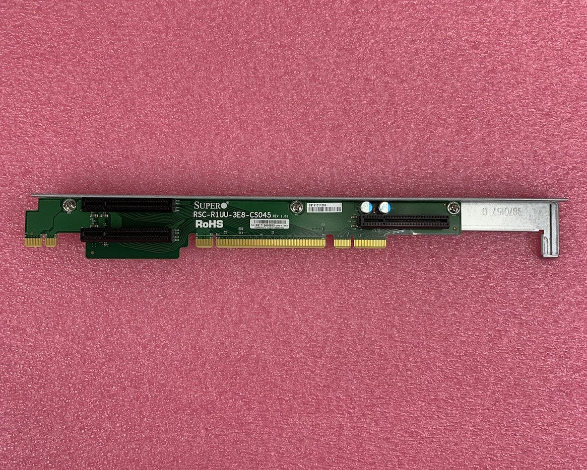 Supermicro RSC-R1UU-3E8-CS045 3-Port Riser Card