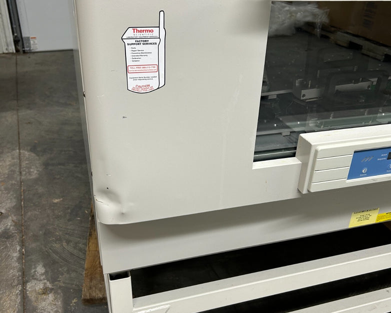 Thermo Scientific MaxQ 8000 SHKE8000-7 493 Stackable Orbital Shaker