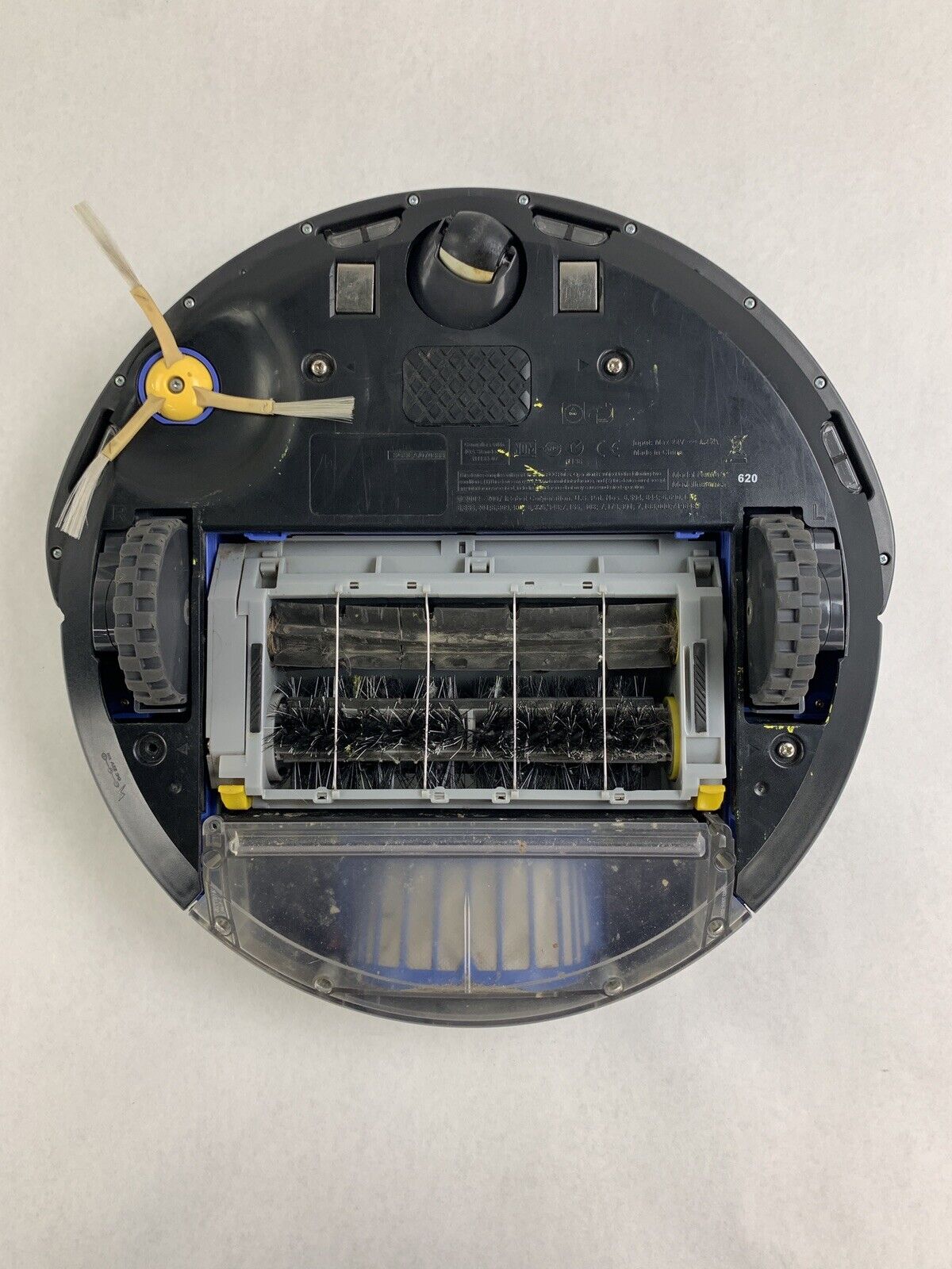 iRobot Roomba Robotic Vacuum Cleaner 620 Bad Battery Left Sensor For Parts