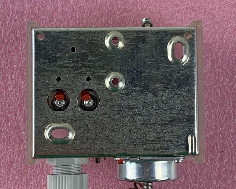 Intec Controls Low Temp Limit/Cut-out Thermostat NTF-1R/2/US 1-SPDT 2-SPDT