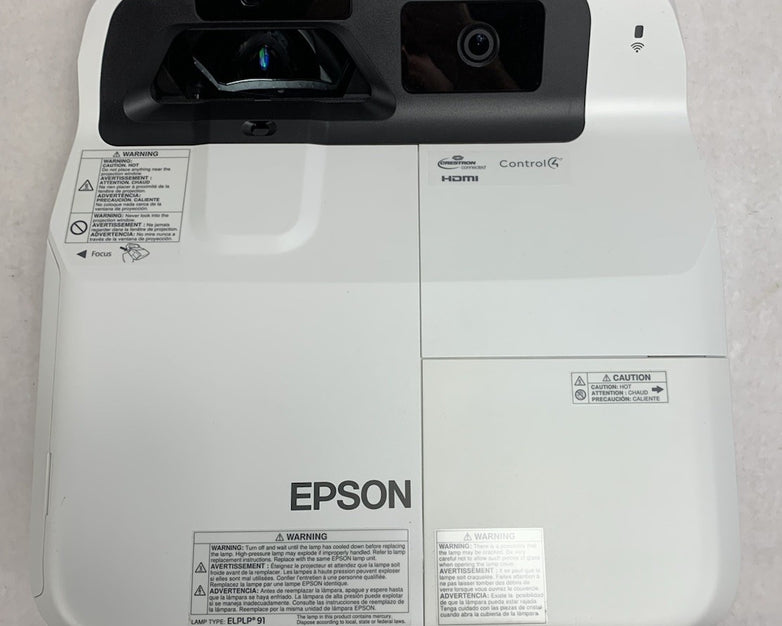 Epson PowerLite 695Wi H740A LCD Lamp Projector 883 Lamp Hours - No Remote