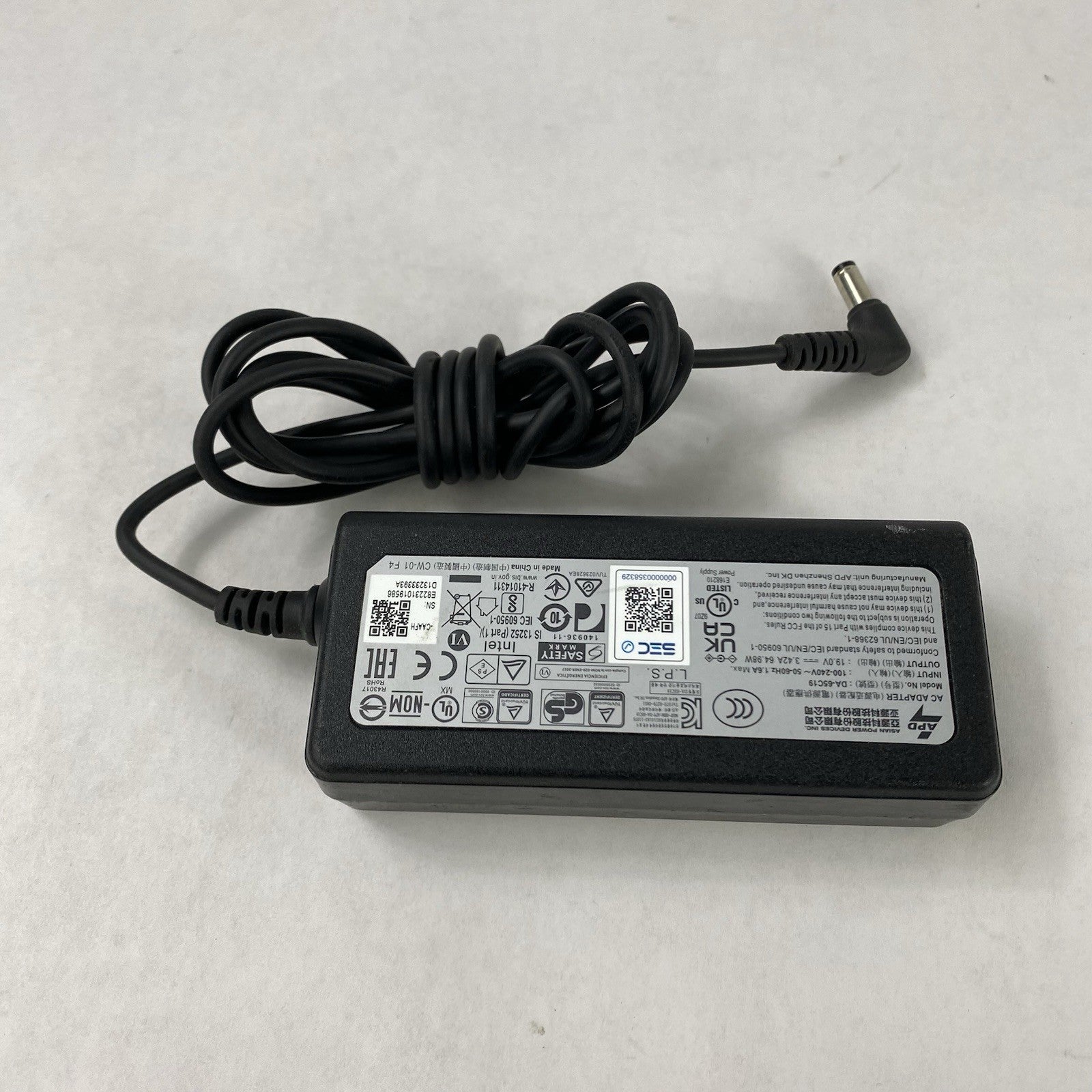 APD DA-65C19 19V 3.42A 64.9W AC Adapter (Lot of 5)5