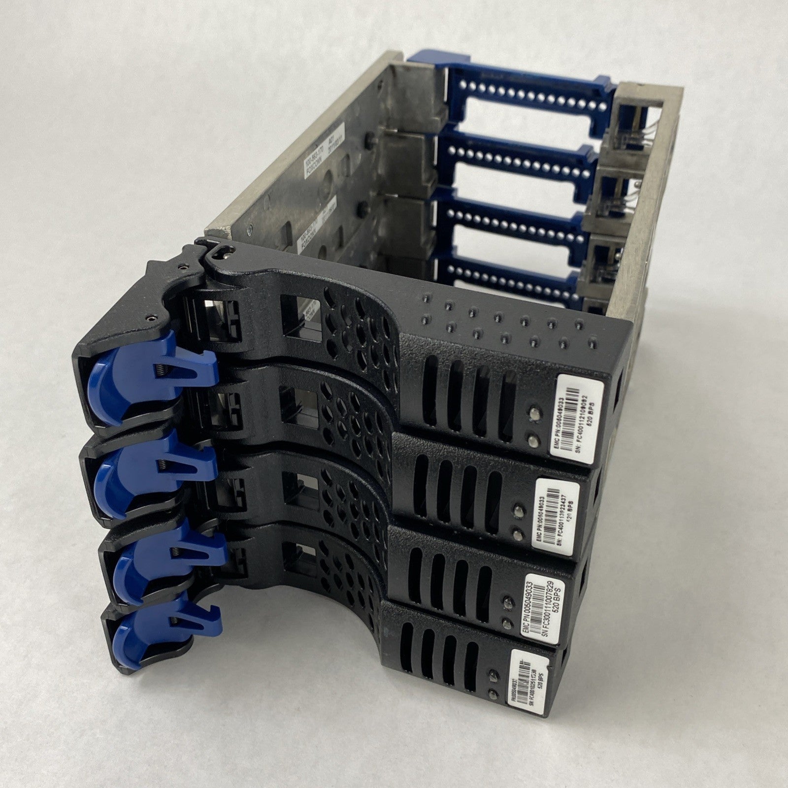 EMC 005049033 059C23 3.5" Hard Drive Caddy Tray Lot of 42