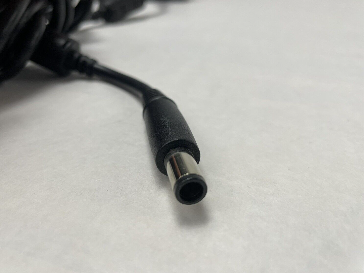 Dell D846D/0D846D AC Adapter PA-7E Family DA210PE1-00 with Power Cable