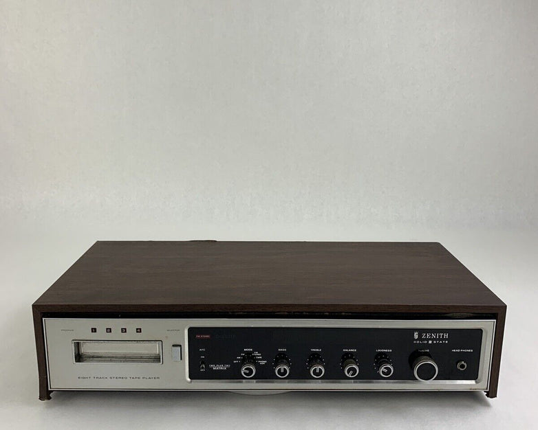 Zenith F680W Stereo 8 Eight Track Player Digilite Receiver For Parts and Repair